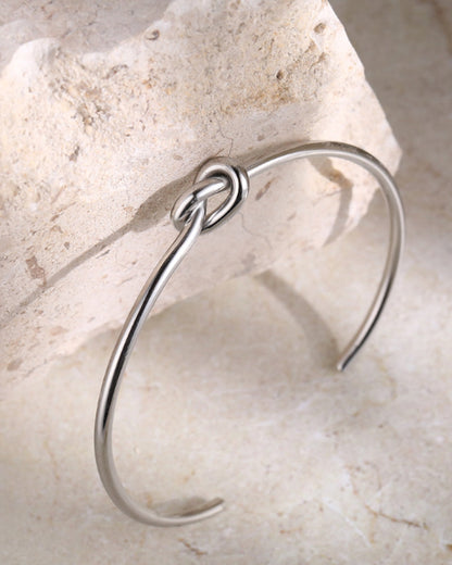 Pulsera de nudo de eternidad